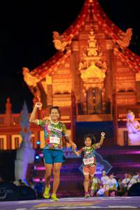 BIB: 703, 200, 602
                            <button type="button" onclick="openModal(22476740)" class="btn btn-primary btn-sm float-right btn-popup" data-toggle="modal" data-target=".modal-high-quality">
                        <i class="fas fa-shopping-cart"></i> Add to Cart
                    </button>
                                            <button type="button" onclick="isThisMe(22476740, true)" class="btn btn-success btn-sm float-right btn-popup btn-isme hidden" data-toggle="tooltip" data-placement="bottom" title="นี่คือรูปของคุณใช่ไหม คลิกที่นี่เพื่อเอาเข้าอัลบั้ม">
                        <i class="fas fa-plus"></i> Add to album
                    </button>
                    <button type="button" onclick="isThisMe(22476740, false)" class="btn btn-warning btn-sm float-right btn-popup btn-isnotme hidden">
                        <i class="fas fa-ban"></i> Remove from album
                    </button>